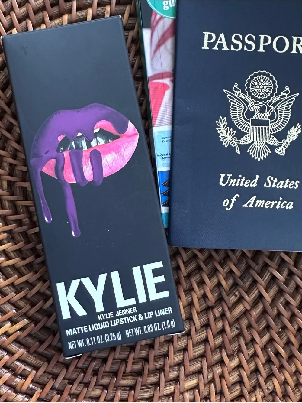 KYLIE Matte Liquid Lipstick & Lip Liner “Wicked” Purple 2016 New in Box